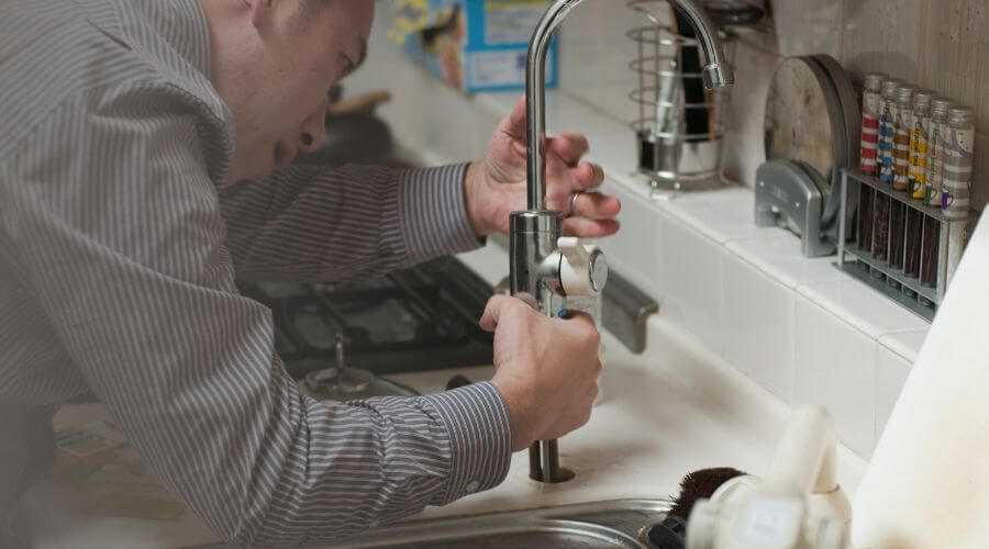 Professional Tankless Water Heater Installation in Mistletoe, KY